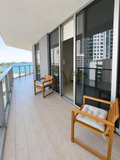 Brickell Modern and Sylish 1BR w/Free Parking! - 8