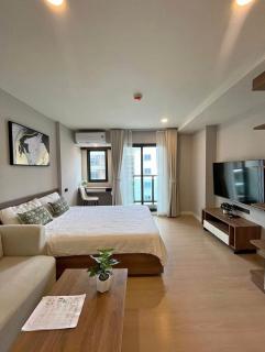 Modern Comfort Apartment Near Boat Avenue - 8