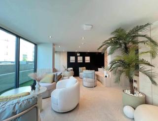 Modern Comfort Apartment Near Boat Avenue - 0