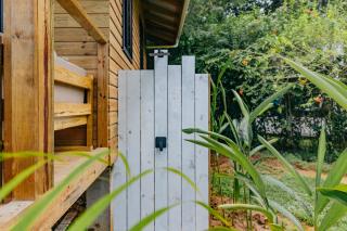 Charming Caribbean House near Surf & Town 2 - 3