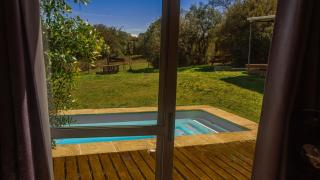 House with pool and hot tub in Villa Serrana - 4