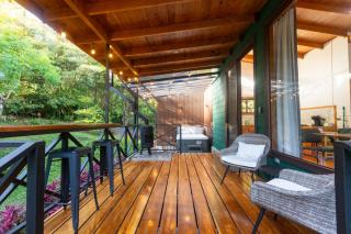 Fika Haus Monteverde - Outside Fireplace & Jacuzzi - 8