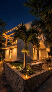Designer Cabin with Fire Pit and Magical Nights - 7