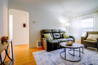 Extended Stay in Minneapolis! Shared Yard + Grill - 4
