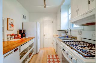 Extended Stay in Minneapolis! Shared Yard + Grill - 3