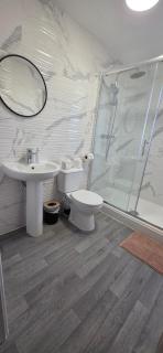 Burton House - 2BR - Sleeps 4 - Flat 9 - 3