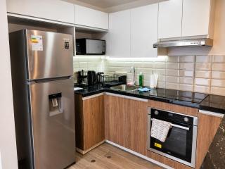 Modern 2BR Barranco with Free Parking & Fast WiFi - 6