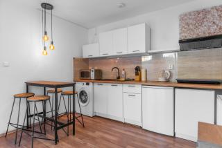 Hurby Apartments - 4
