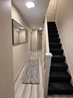 Burton House-4 Bed-Sleeps8-Private Parking For Multiple Cars-Free WIFI - 5