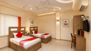 Redfox Cinemascope An Apart Hotel - 2