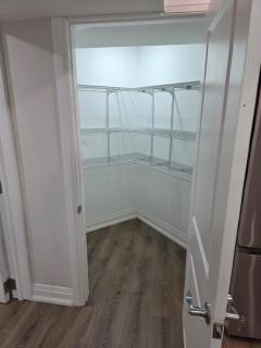 Modern 3Bed room Suite Private Entrance Ajax - 4