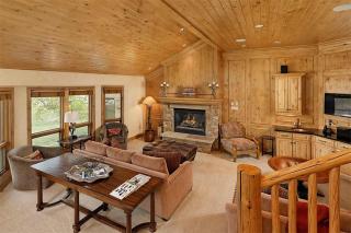 Snowmass Woodrun V 4 Bedroom Ski In, Ski Out Mountain Residence In The Heart Of Snowmass Village - 9