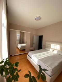 Lahich Premium Guesthouse - 9