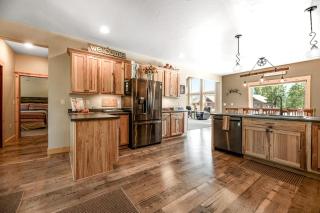 Klassy Lodge - 2