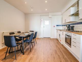 Flat 4 Greenfields - 5