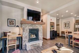 Mountain Thunder Lodge 2 Bedroom Condo - Ski In Via Skyway Skiway! - 8