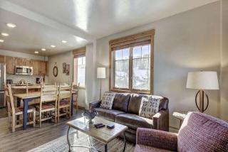 Mountain Thunder Lodge 2 Bedroom Condo - Ski In Via Skyway Skiway! - 7