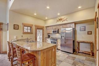 Mountain Thunder 3 Bedroom Townhome on Skyway Skiway - 3
