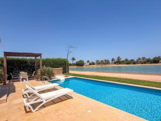 Stylish 4BR LUX Pool Villa Near Marina, Nanny Room - 3
