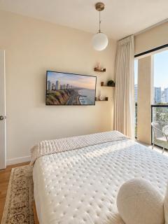Stylish 1BR with Balcony and City View in San Isidro - Lima - 1