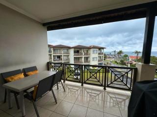 Coastal Breeze Apartment - 1