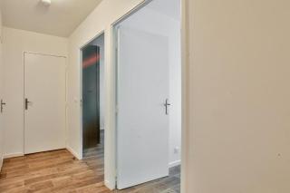 Private Room in Shared Apartment - 4