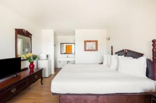 Groesbeck Inn - 4