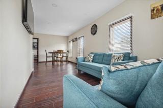 Cozy 2BR 1 Block to Falls Perfect Couple Getaway - 1