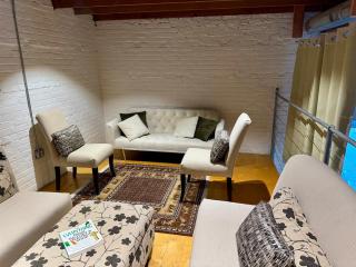 The Lotus Loft Urban Retreat - 2
