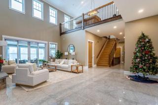 Red Fox Stables Equestrian Estate Indoor Pool - 5