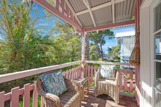 Rose by Hyams Beach Seaside Cottages - 7