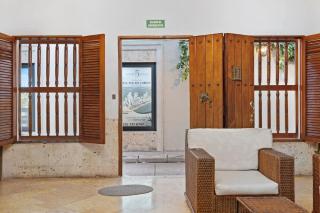 Luxury 5 Bedroom Old Town House - 5
