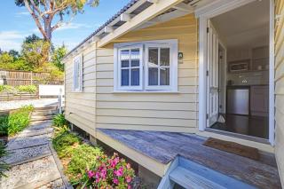 Buttercup by Hyams Beach Seaside Cottages - 9