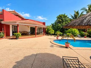 Maison avec Piscine, à 400m de la mer, Warang - 2