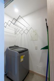 Top apartment with swimming pool, gym, and coworking space - 3