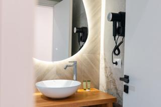 Andrea Boutique Hotel - 8