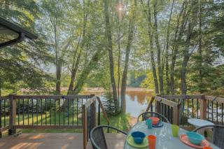 Riverfront Getaway with Hot Tub and Scenic Views - 7