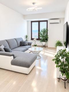 Skyline Oasis - 7