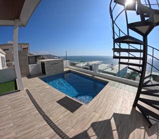 casa frente al mar con piscina - 0