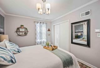 Your Modern & Cozy Haven in the Heart of Tulsa - 5