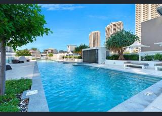 H Luxury Apartment at Surfers Paradise High floor - 8
