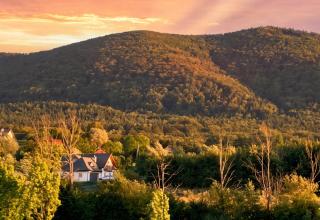 Beskid Mountain Retreat - Views, Trails & Skiing - 0