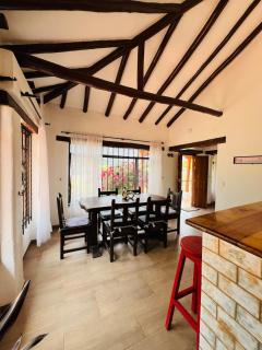 Villa con increíble vista con parking pet-friendly BBQ y Wi-Fi - 2