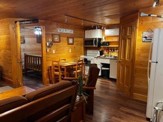 The Highlands Motel - 5