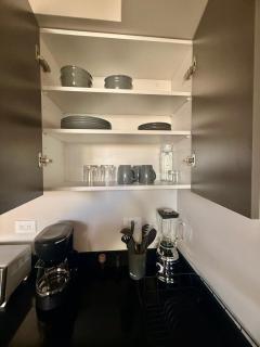 Prime Nunciatura 1BR Pool, Gym & Walkable Area - 7