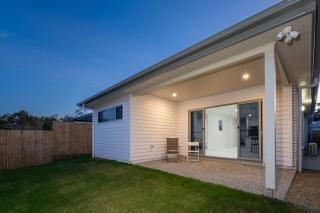 Modern Park Ridge Haven – Perfect for Families! - Holiday Home - Holiday Home - 6