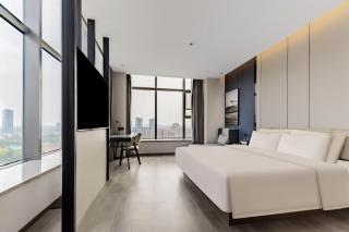 Atour Hotel Wuxi East Station Yingyuehu Park Metro Station - 9