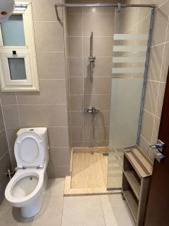 Alhambra Falls Studio, Airport Road, View, Swimming Pool - 4