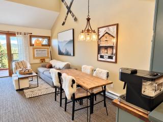 Moose Mtn Retreat | Ski-In/Ski-Out | Pool & Hot Tub - Lutsen - 4