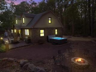 Reno 5BR! Huge 3-tier Theater, HotTub, Firepit, Game Room, King Beds - 4